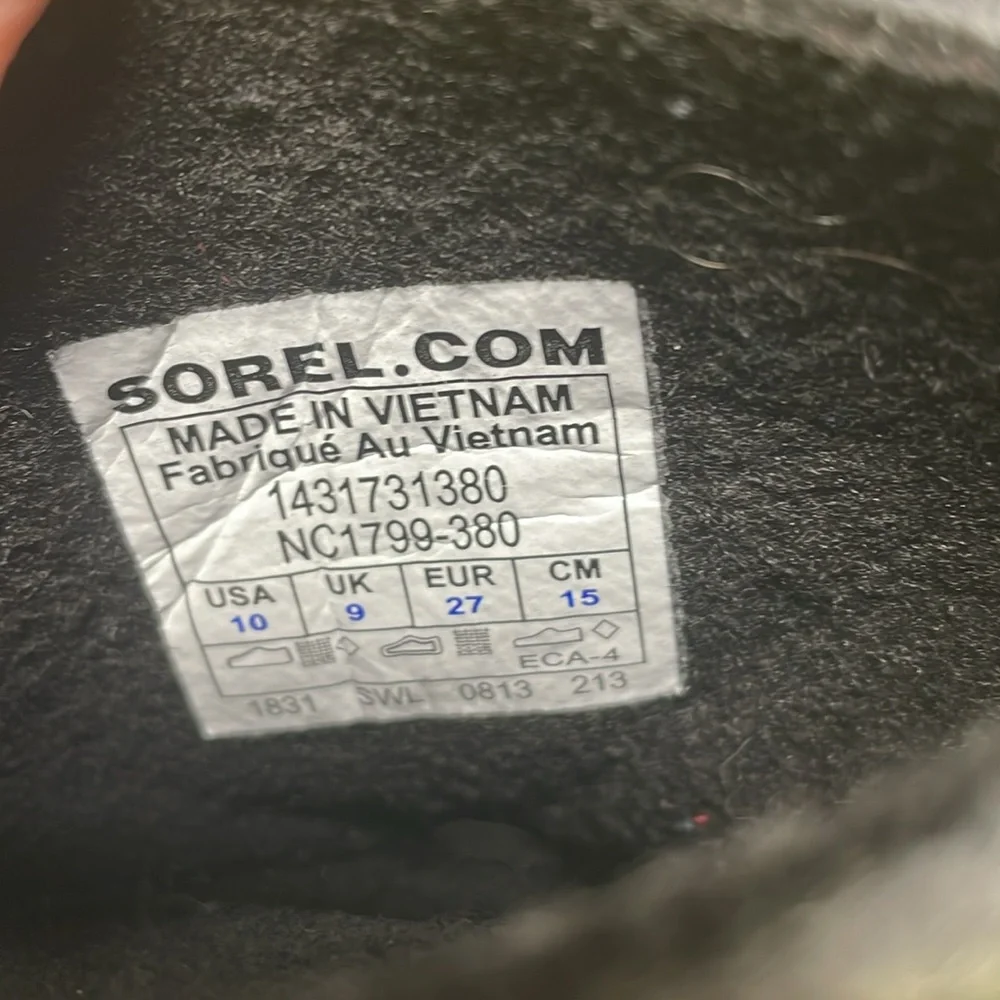 Sorel Flurry Children’s Boot In Black / Yellow Size 10